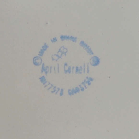 April Cornell vintage enamel metal bowls Set of 2 - Picture 3 of 7